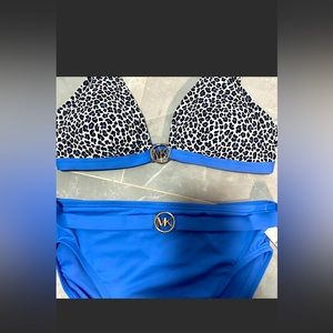 Just bought this! New with tags 🏷️